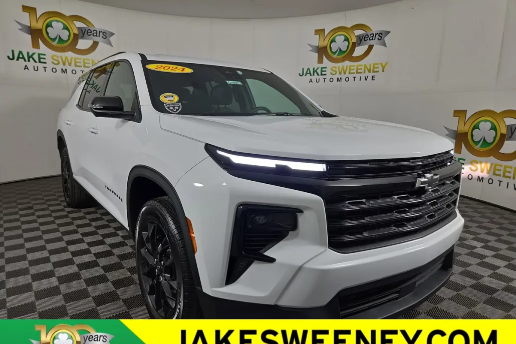 2024 Chevrolet Traverse photo 1
