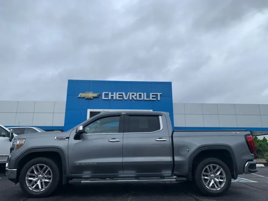 2020 Gmc Sierra 1500 SLT photo 1