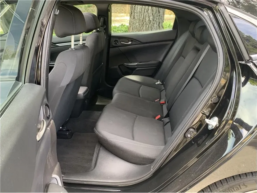 2018 Honda Civic EX photo 1
