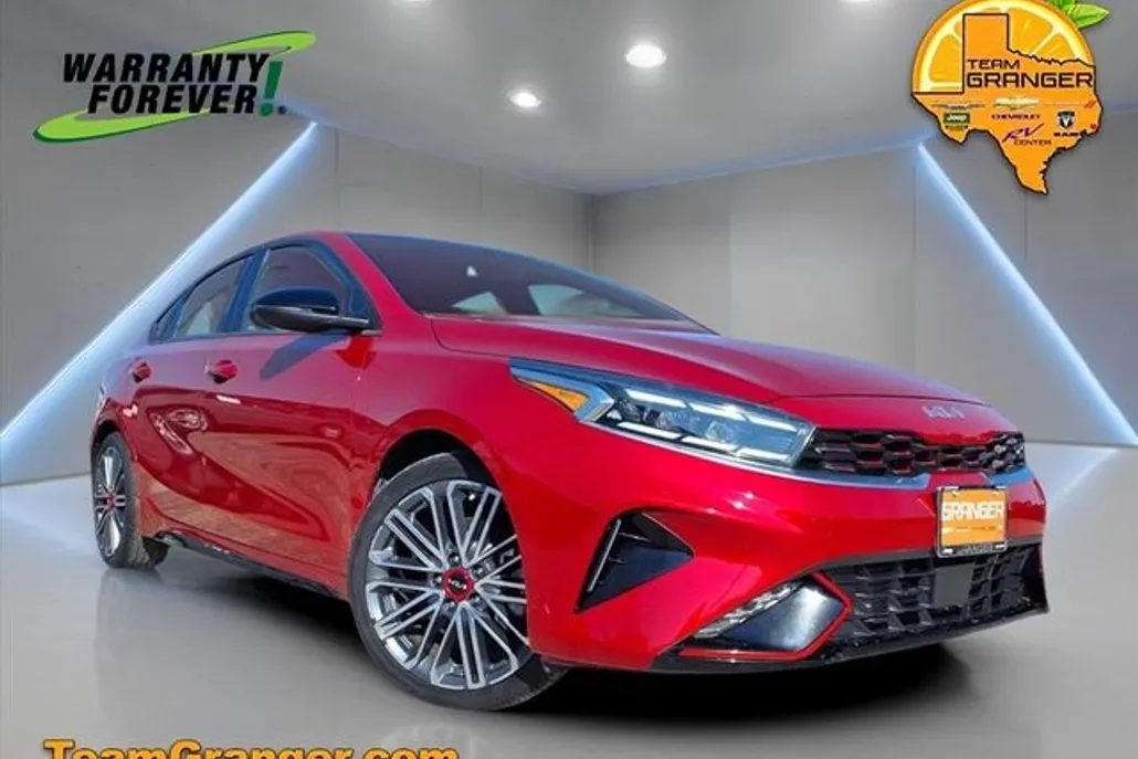 2022 Kia Forte GT photo 1
