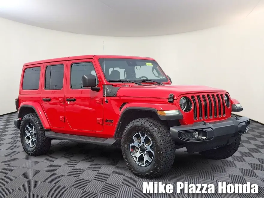 2022 Jeep Wrangler Unlimited Sahara Altitude Sport photo 1