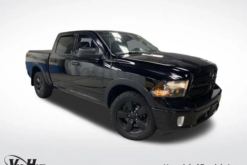 2021 Ram 1500 Classic SLT photo 1