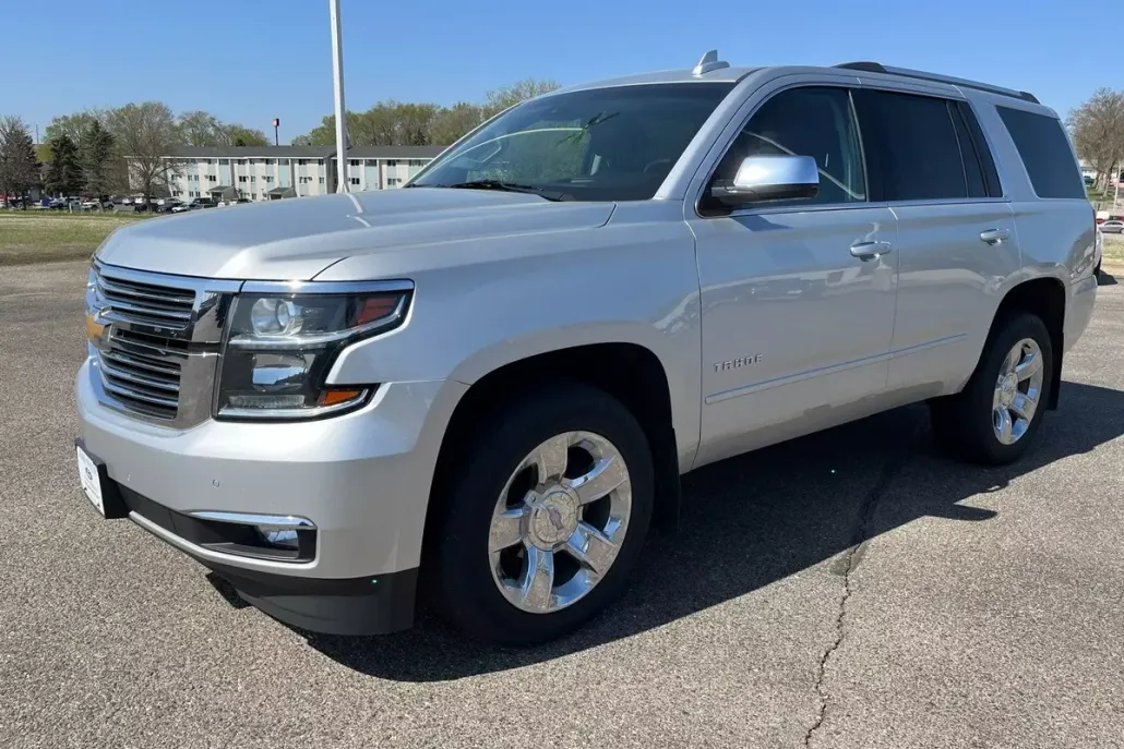 2017 Chevrolet Tahoe Premier photo 1