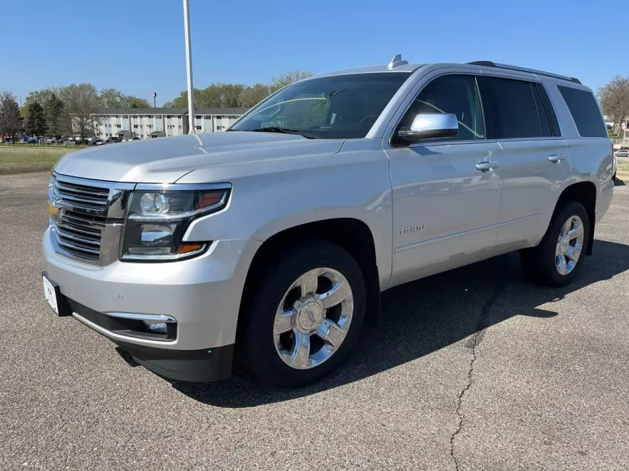 2017 Chevrolet Tahoe Premier photo 1