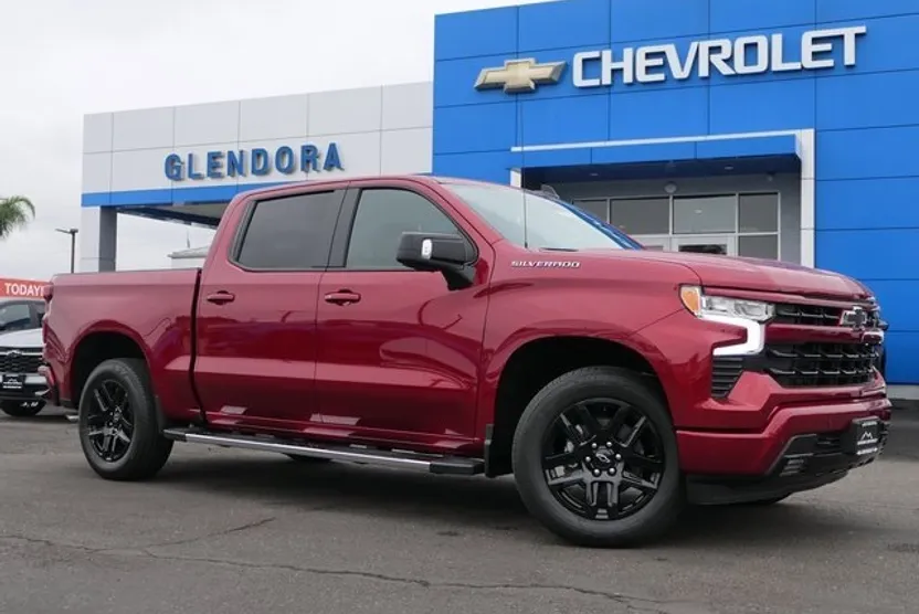2026 Chevrolet Silverado RST photo 1