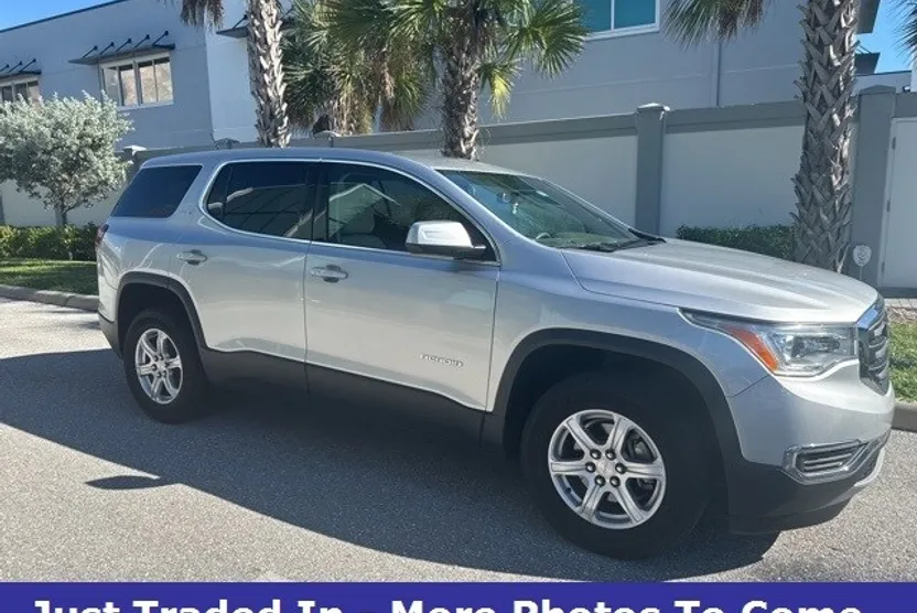 2018 Gmc Acadia SLE photo 1
