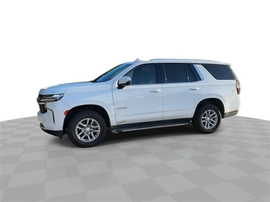2021 Chevrolet Tahoe LT photo 1