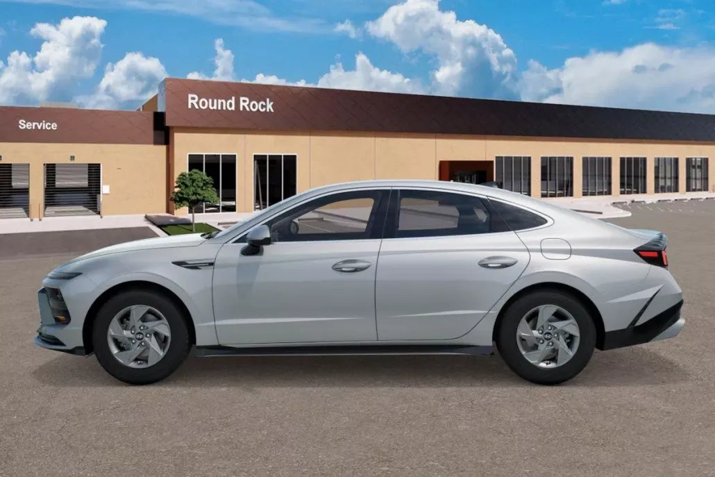 2026 Hyundai Sonata SE photo 1