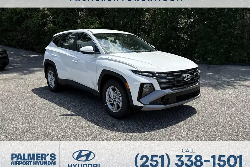 2025 Hyundai Tucson SE photo 1