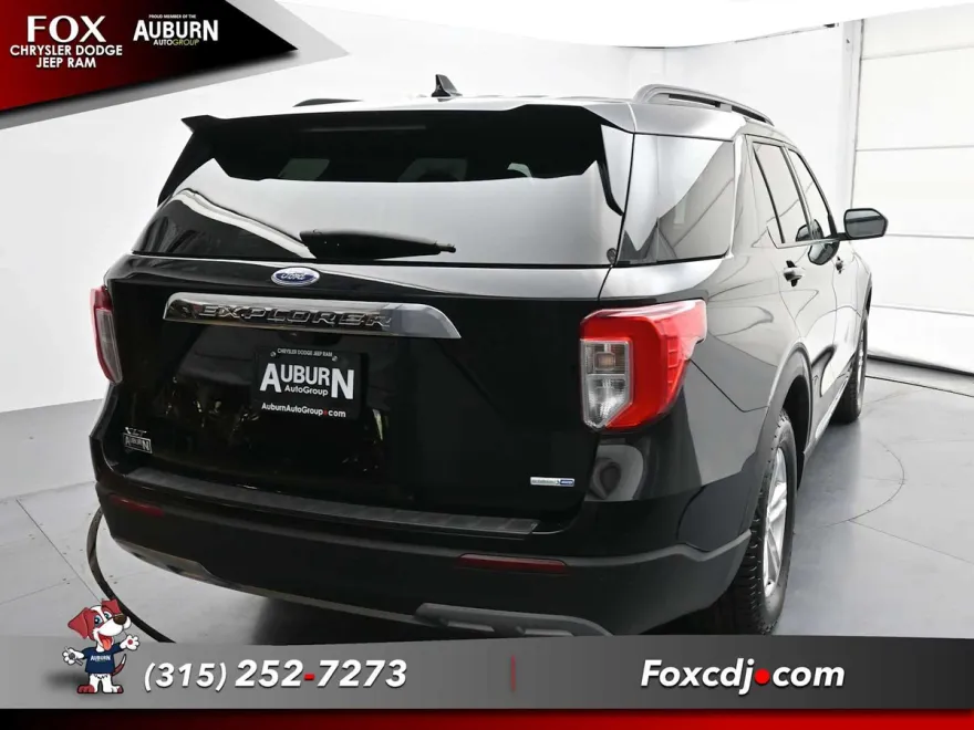 2020 Ford Explorer XLT photo 1