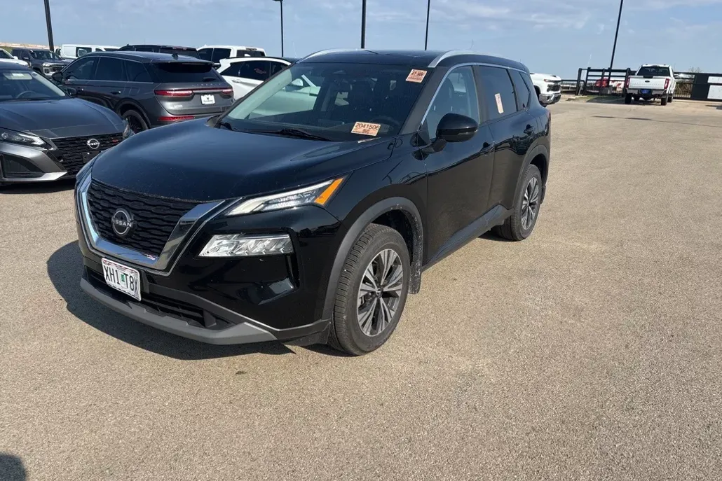 2023 Nissan Rogue SV photo 1