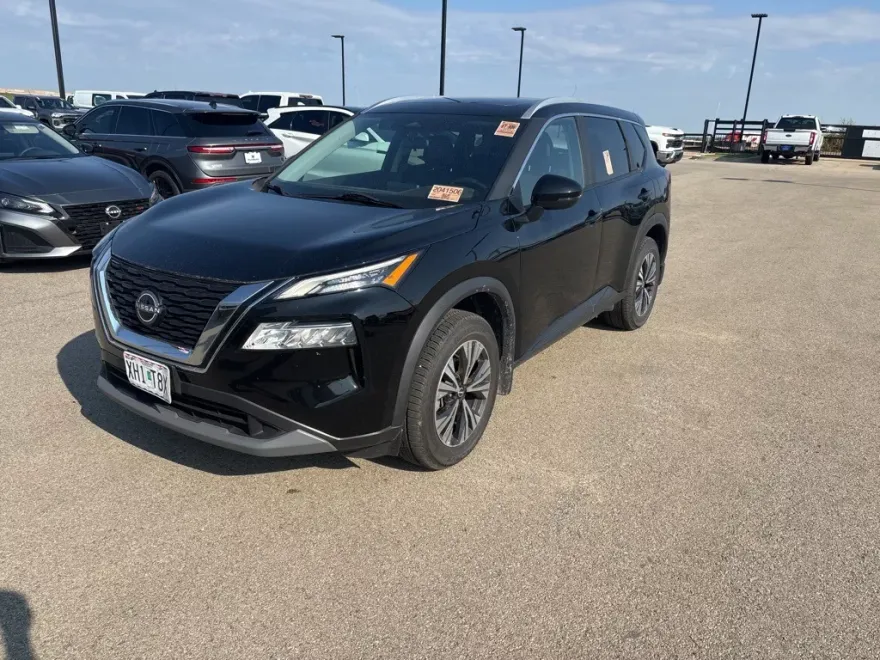 2023 Nissan Rogue SV photo 1