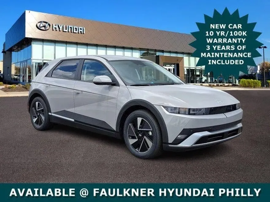 2025 Hyundai Ioniq 5 SE photo 1