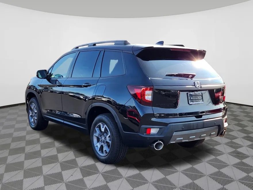 2022 Honda Passport TrailSport photo 1