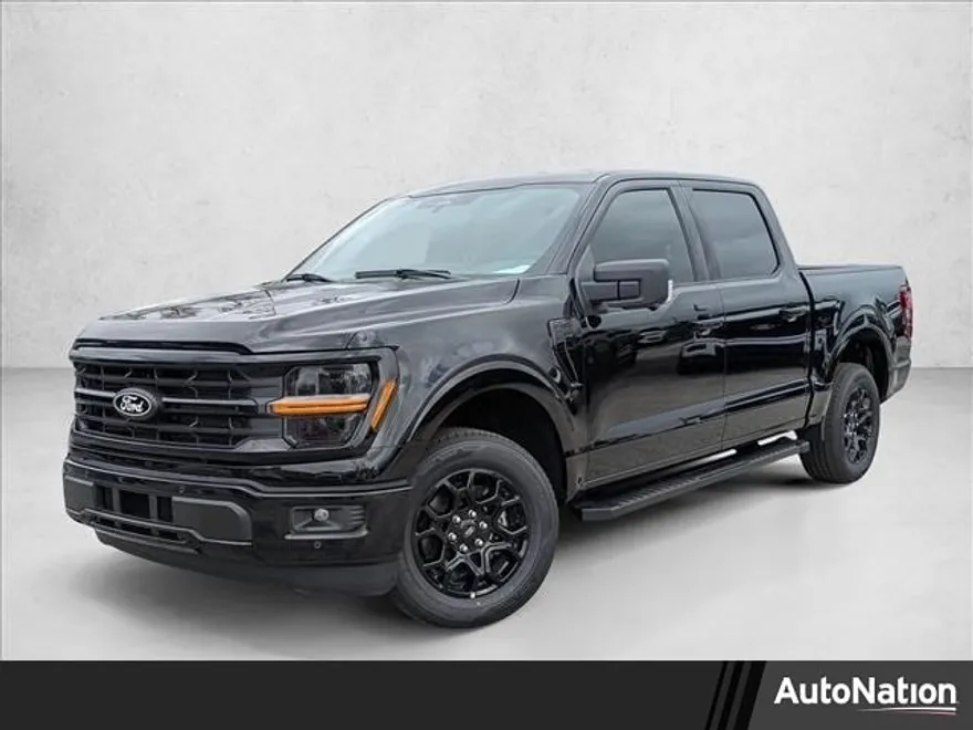 2025 Ford F-150 XLT photo 1