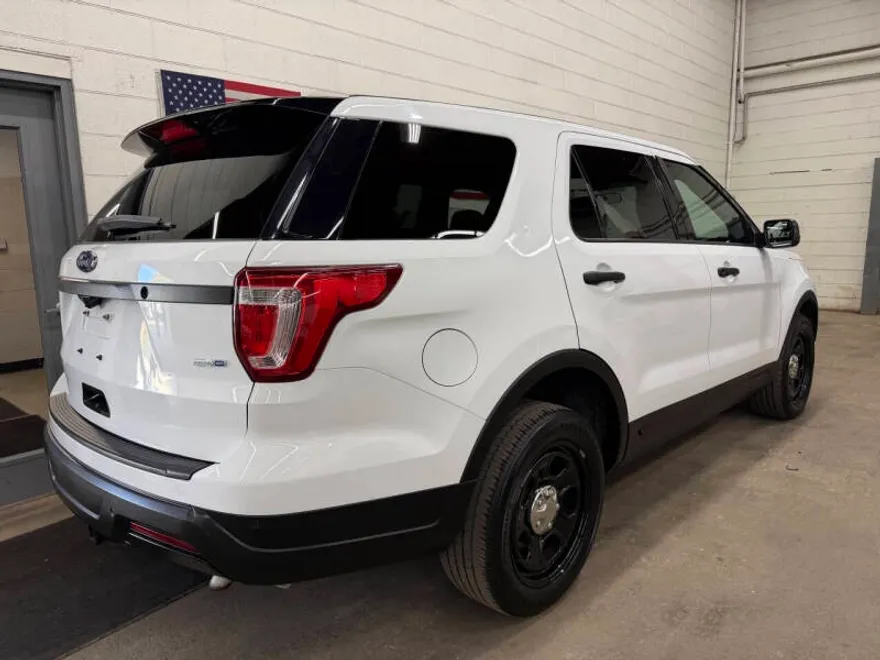 2018 Ford Explorer photo 1