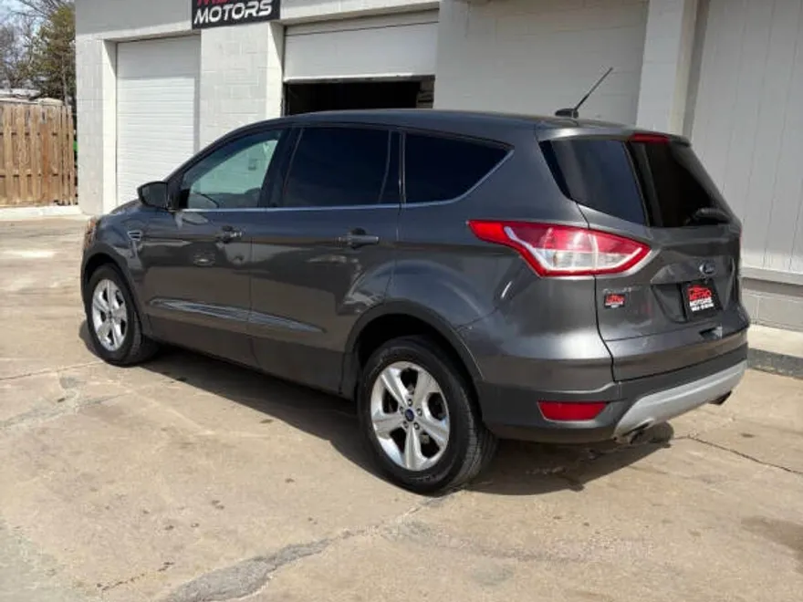 2014 Ford Escape SE photo 1