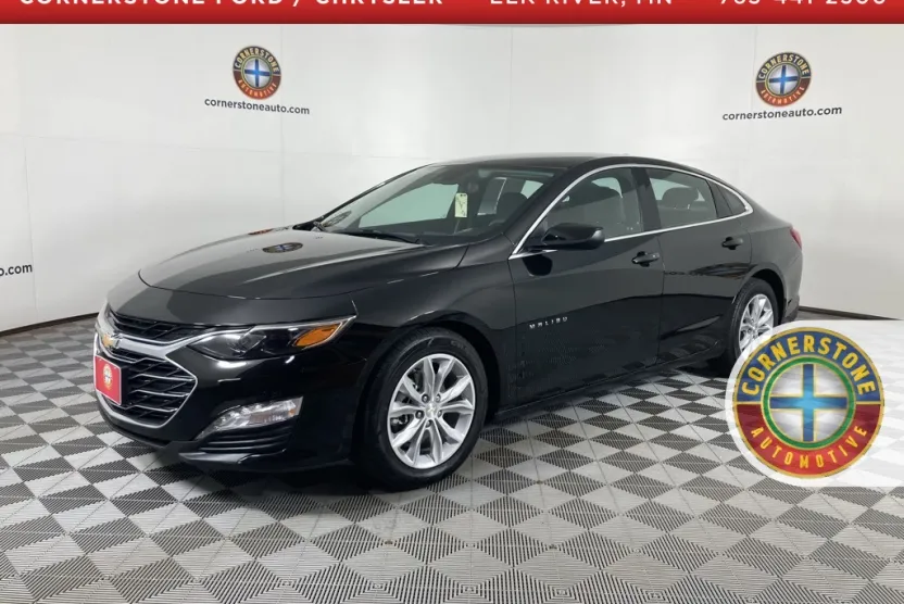 2024 Chevrolet Malibu 1LT photo 1