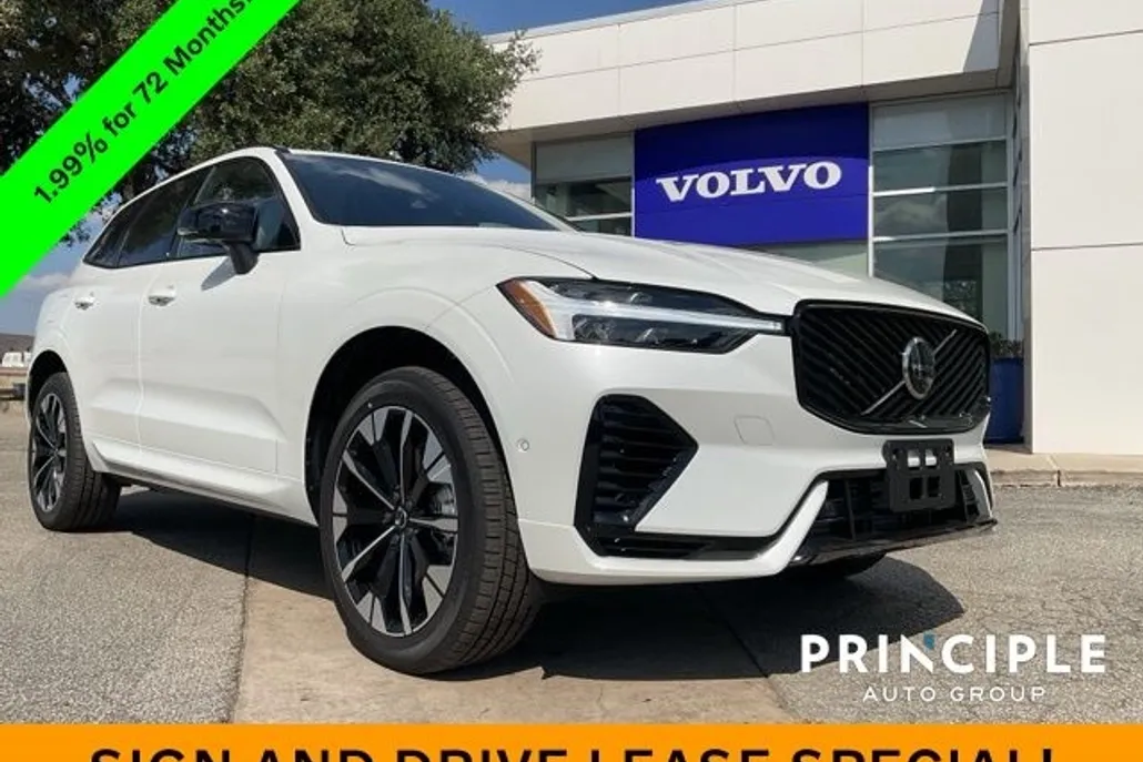 2026 Volvo XC60 T8 eAWD Plus photo 1