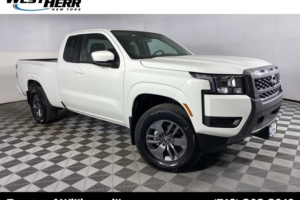 2025 Nissan Frontier SV photo 1
