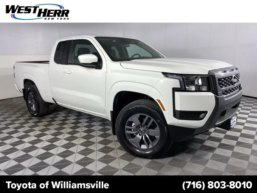 2025 Nissan Frontier SV photo 1