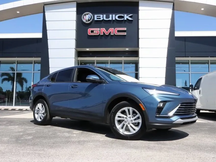 2025 Buick Envista Preferred photo 1