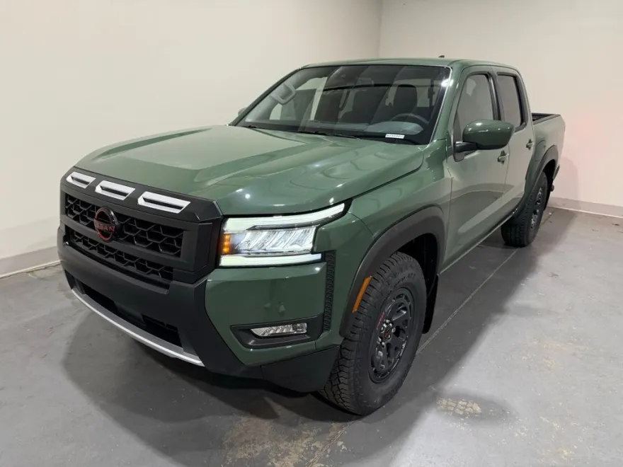 2025 Nissan Frontier PRO-X photo 1
