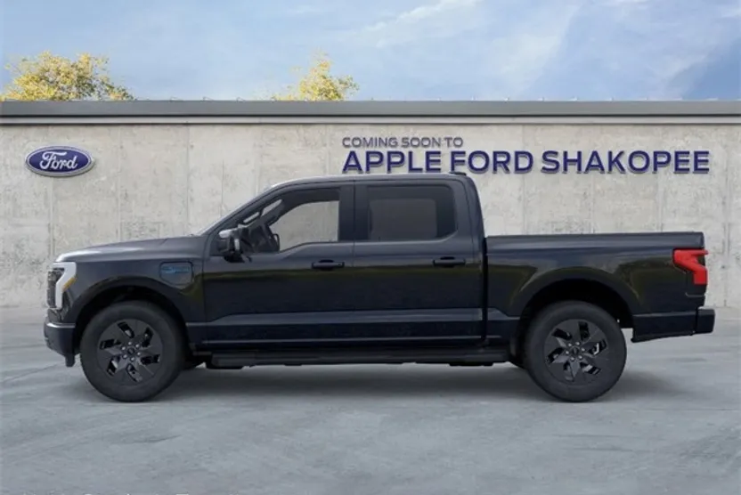 2025 Ford F-150 Lightning Lariat photo 1