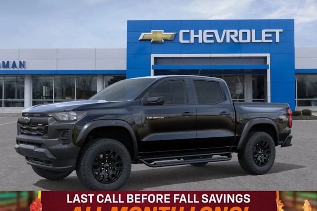 2026 Chevrolet Colorado Trail Boss photo 1