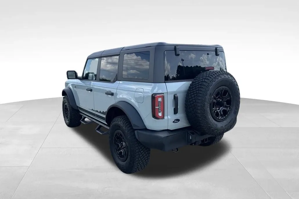 2024 Ford Bronco Wildtrak photo 1