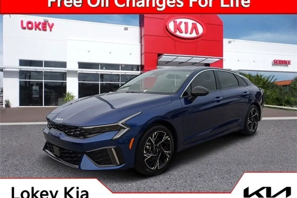 2025 Kia K5 GT-Line photo 1