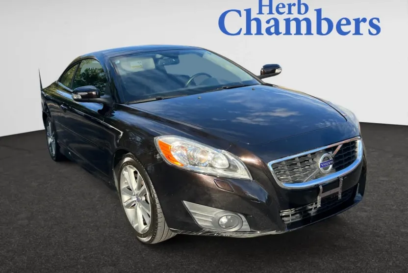 2012 Volvo C70 T5 photo 1