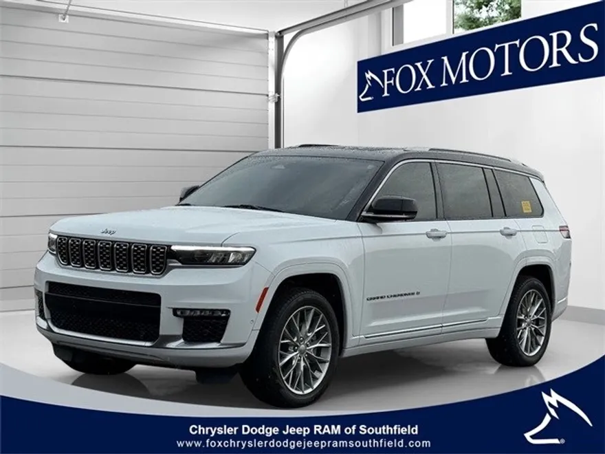 2023 Jeep Grand Cherokee L Summit photo 1