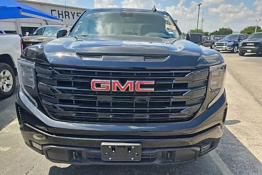 2024 Gmc Sierra 1500 Elevation photo 1