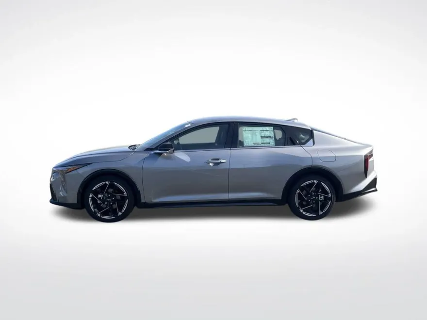 2025 Kia K4 GT-Line photo 1