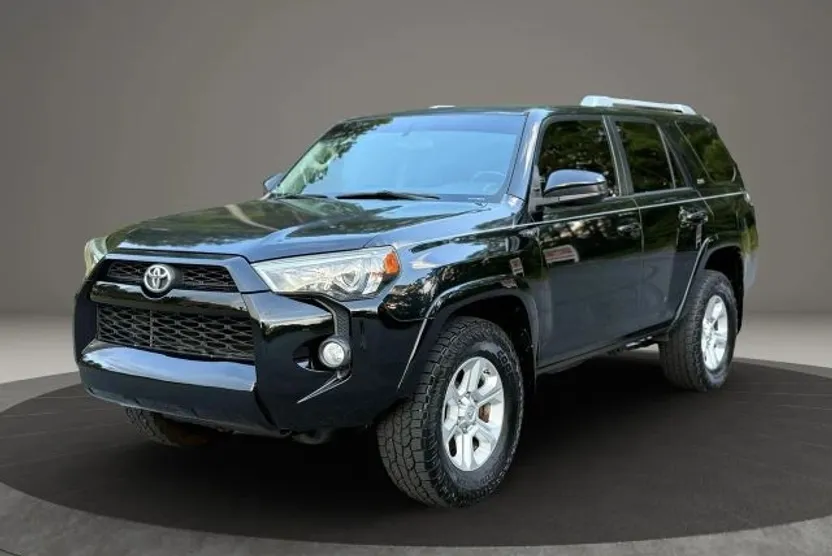 2016 Toyota 4Runner SR5 Sport photo 1