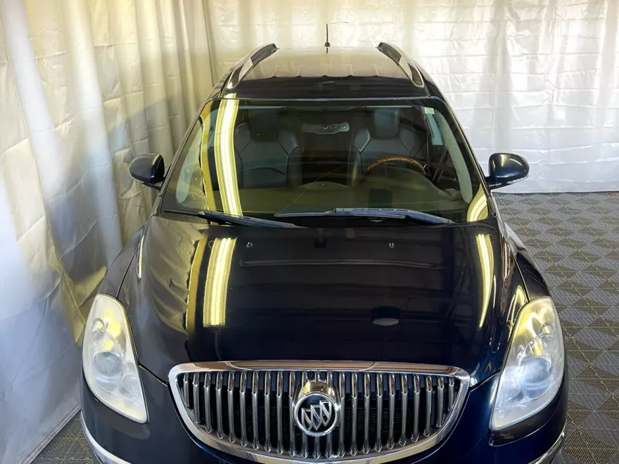2009 Buick Enclave CXL photo 2
