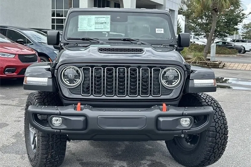 2025 Jeep Gladiator Mojave photo 1