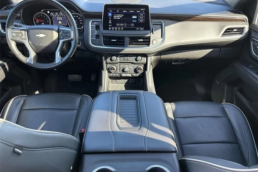 2021 Chevrolet Tahoe Premier photo 1