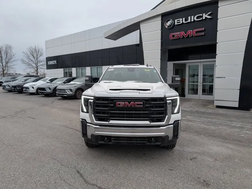 2025 Gmc Sierra 2500 HD Pro photo 1