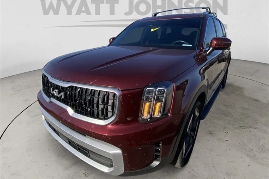 2024 Kia Telluride EX photo 1