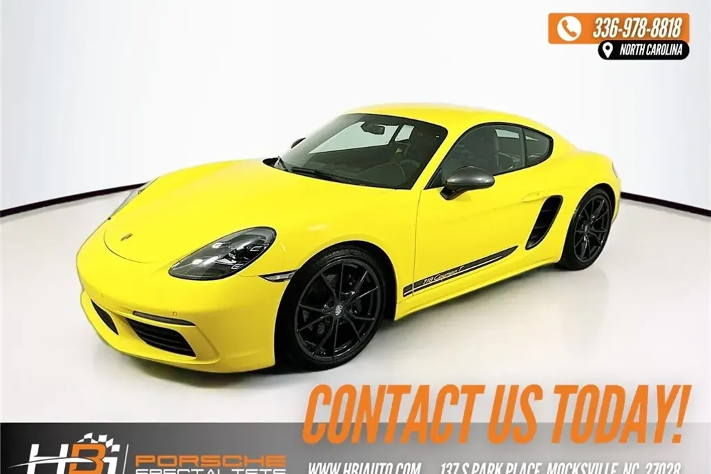 2023 Porsche Cayman T photo 1