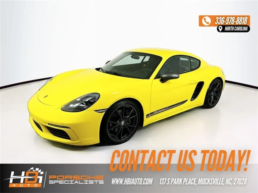 2023 Porsche Cayman T photo 1