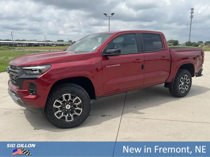 2026 Chevrolet Colorado Z71 photo 1