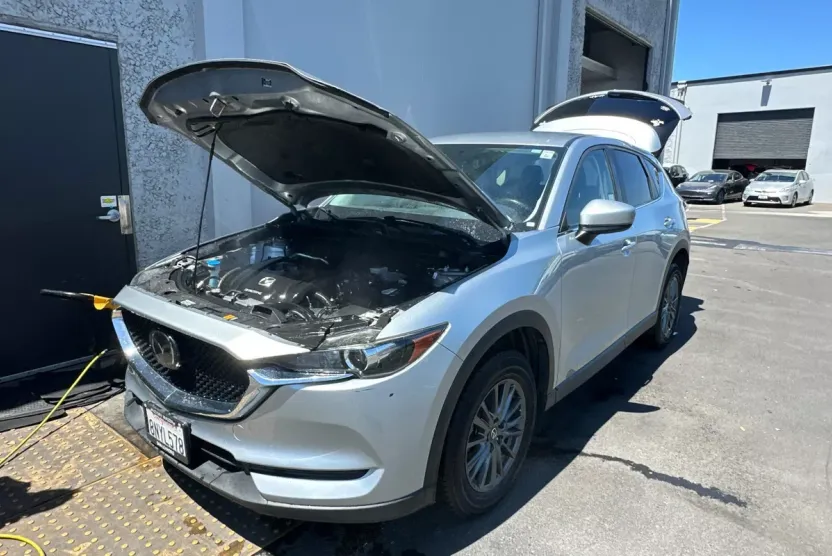 2020 Mazda CX-5 Touring photo 1