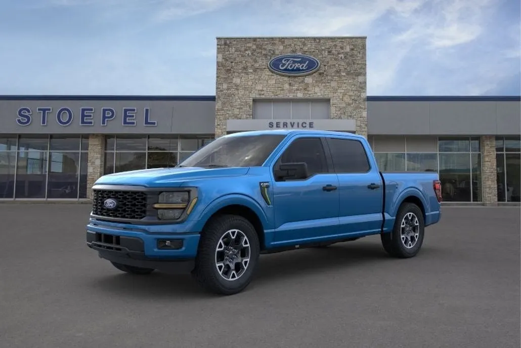 2025 Ford F-150 STX photo 1