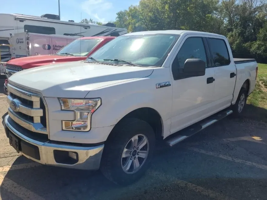 2016 Ford F-150 XLT photo 1