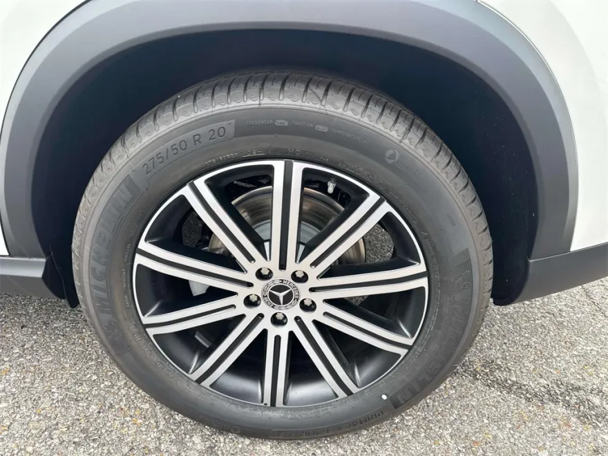 2025 Mercedes Benz GLE 350 4MATIC photo 1