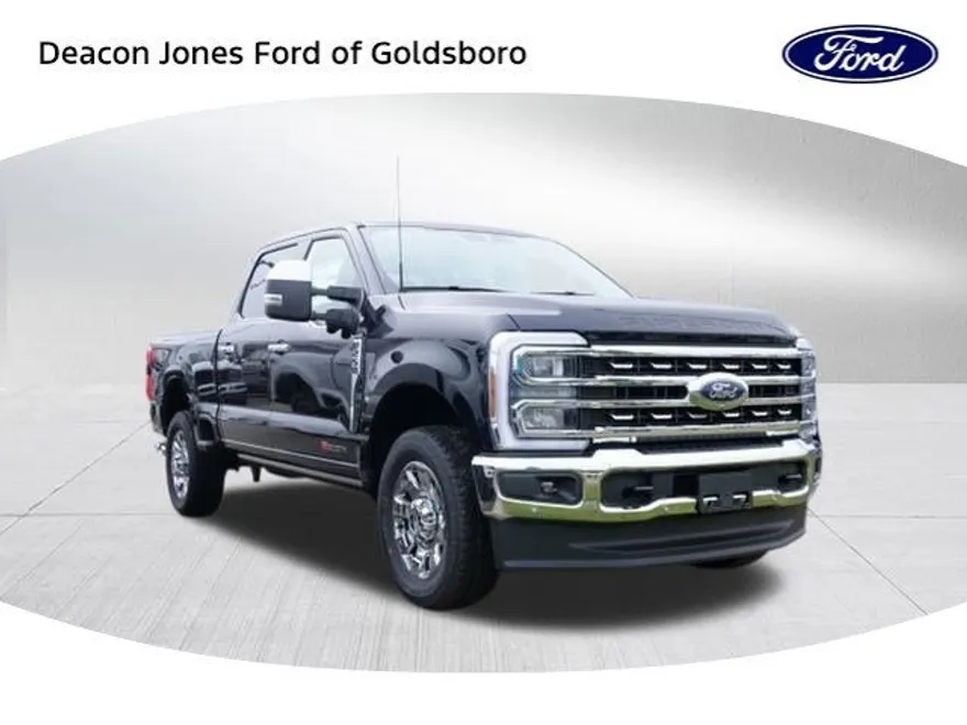 2025 Ford F-250 Lariat photo 1