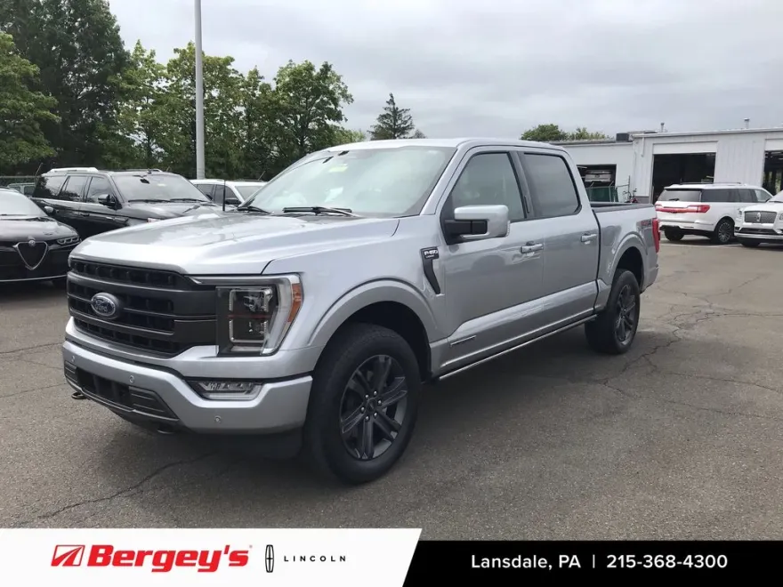 2023 Ford F-150 Lariat FX4 photo 1